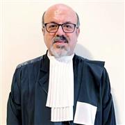 وکیل وکیل رمضانی فوکلایی